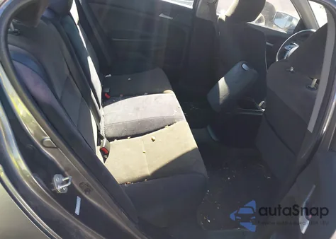 2010 Honda Accord Lx z USA, uszkodzony, nr VIN 1HGCP2F39AA097394